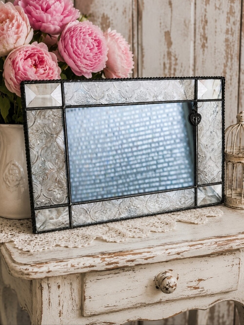 Vintage Embossed Beveled Clear Glass Picture Leaded Frame Heart Charm FLAW CRACK
